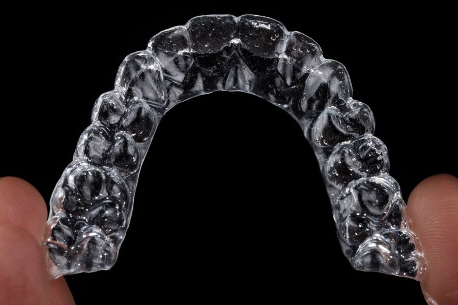 aligner, invisible aligner, orthodontics